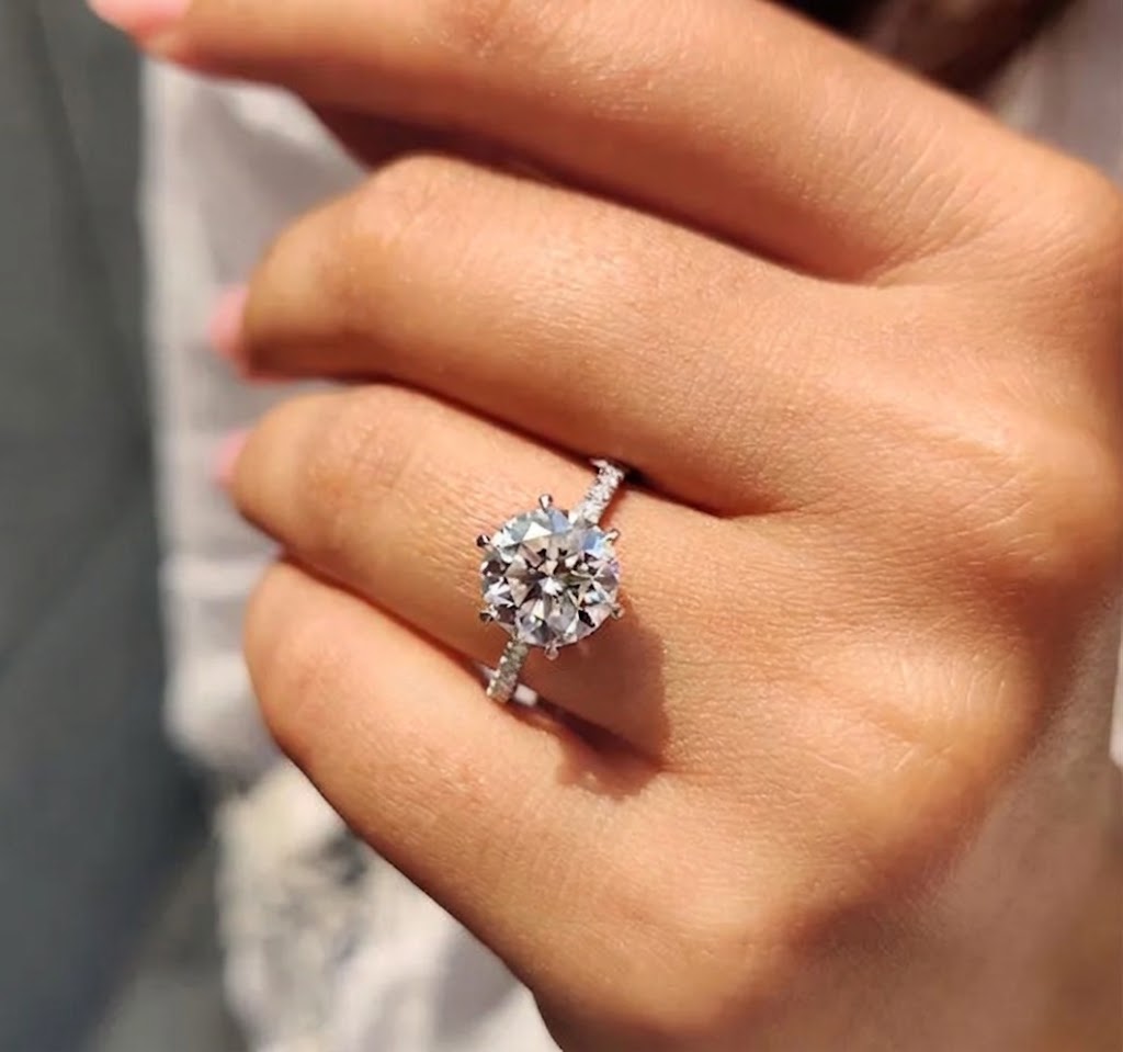 The Celeste Round Brilliant Solitaire Ring