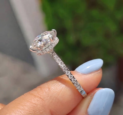 The Celeste Round Brilliant Solitaire Ring