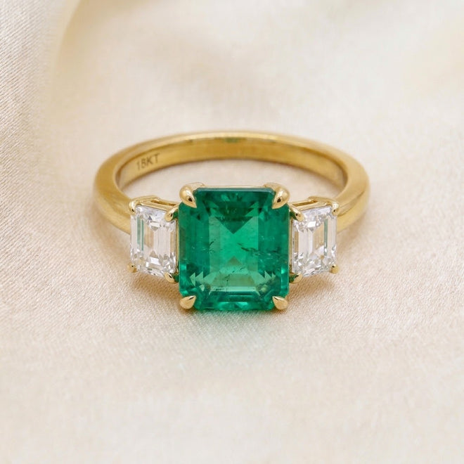 Coloured Diamond Ring