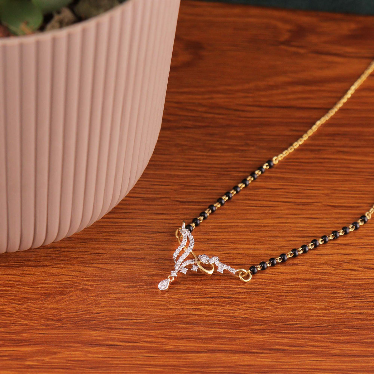 Curved Grace Diamond Mangalsutra
