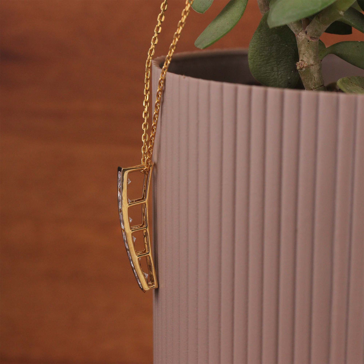 Luminous Bar Diamond Pendant