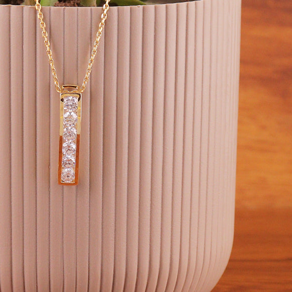 Luminous Bar Diamond Pendant