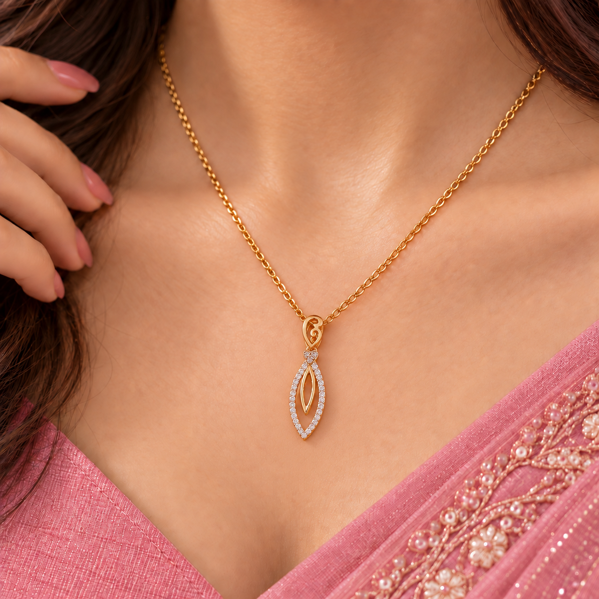 Marquise Leaf Diamond Pendant