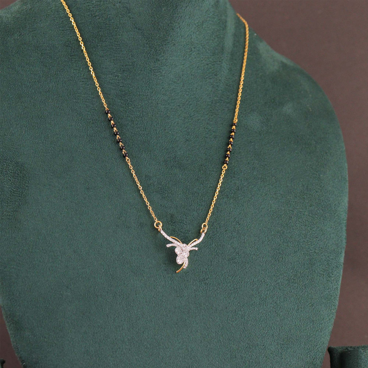 Petite Wing Diamond Mangalsutra