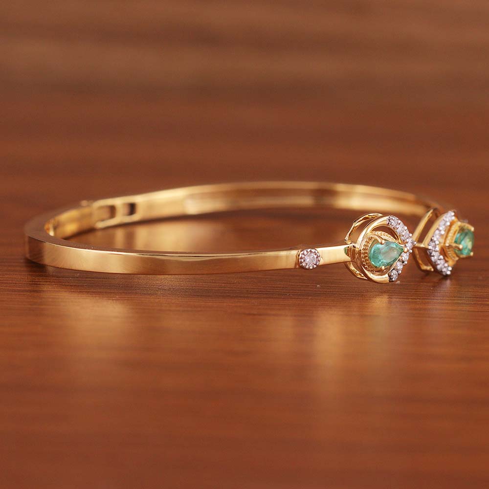 Verdant Leaf Diamond Bangle